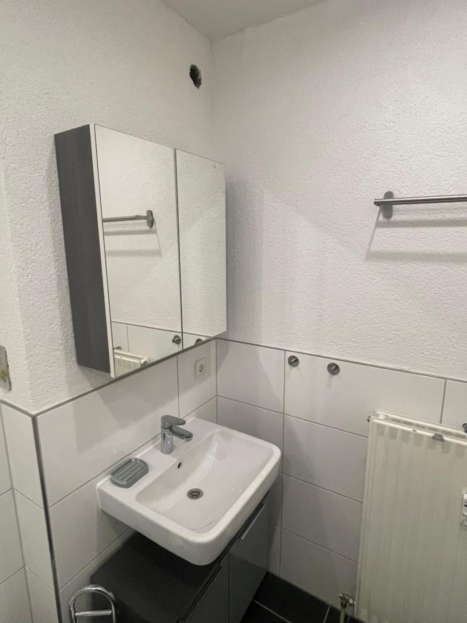 Apartamento Naehe Kit Mit Parkplatz Und Smart Tv Karlsruhe Habitación foto